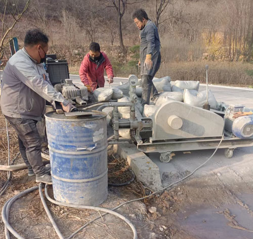 桑植路面下沉注浆